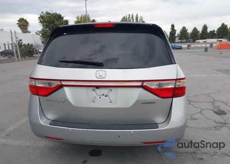 2011 Honda Odyssey Touring/Touring Elite из США, поврежденный, VIN 5FNRL5H95BB092953